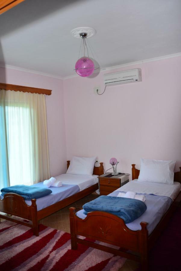 Hotel Villa Ago Përmet Екстериор снимка