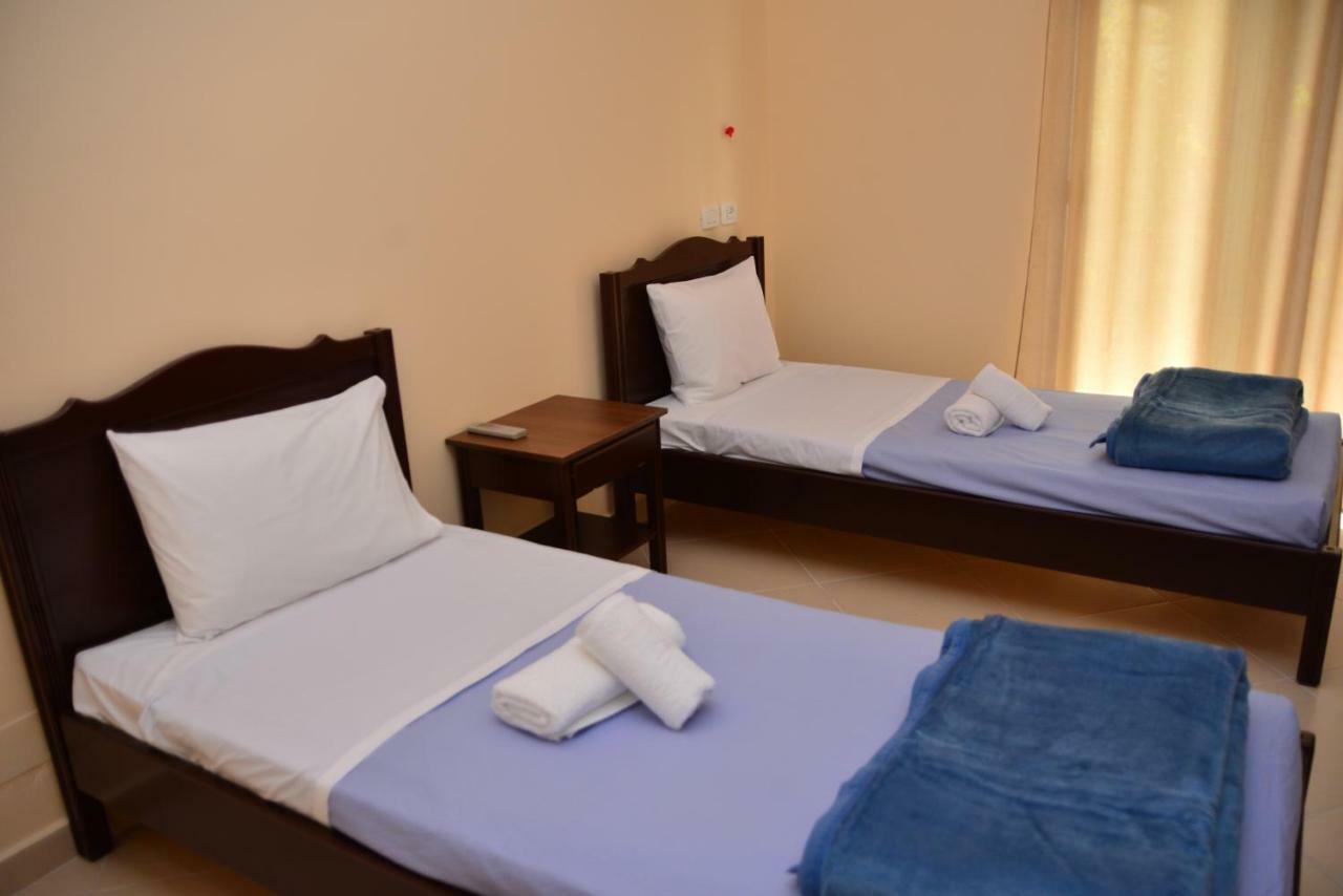 Hotel Villa Ago Përmet Екстериор снимка