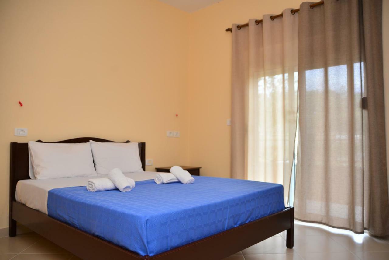 Hotel Villa Ago Përmet Екстериор снимка