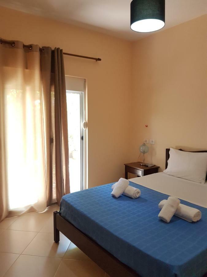 Hotel Villa Ago Përmet Екстериор снимка