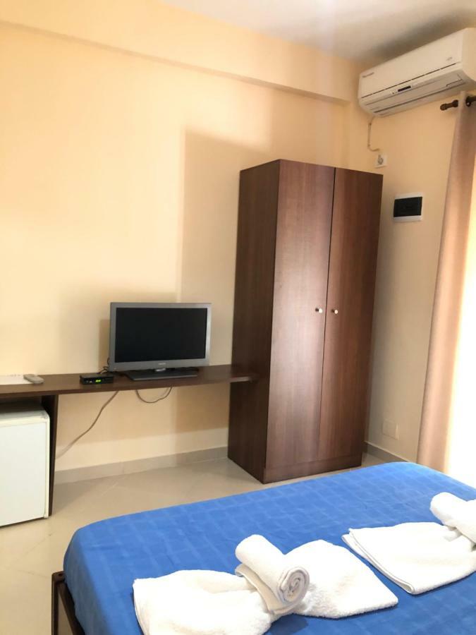 Hotel Villa Ago Përmet Екстериор снимка