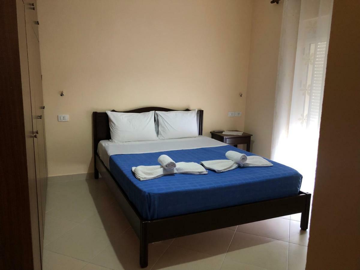 Hotel Villa Ago Përmet Екстериор снимка
