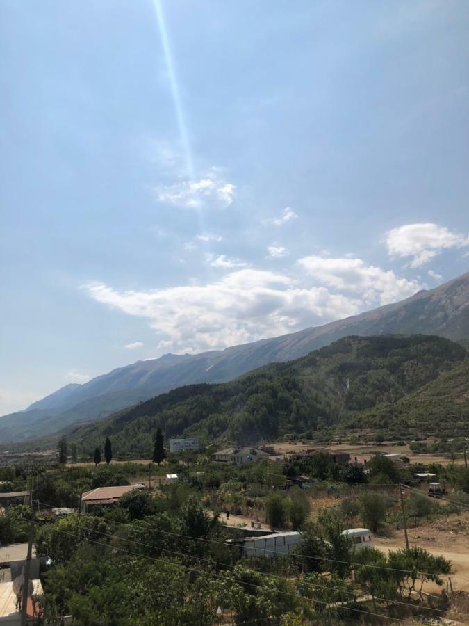 Hotel Villa Ago Përmet Екстериор снимка